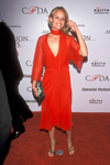 1999 06 02 - CFDA Awards at 69th Regiment Armory in New York (1999)