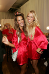 2005 11 09 - Backstage at Victoria's Secret (2005)