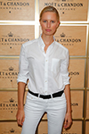 2014 09 07 - KK attends the Moet & Chandon Suite at The 2014 US Open (2014)