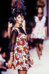 Karl Lagerfeld (-1994) Karl Lagerfeld (-1994)