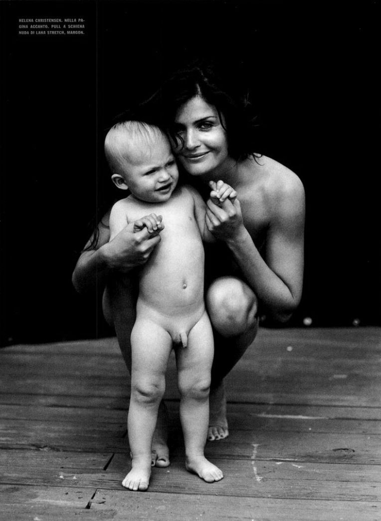 голая женщина с ребенком фото фото 113