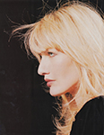 Elle (France-2002)