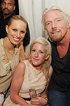 2011 06 21 - Waiting with Ellie Goulding for party celebrating Virgin Atlantic's 25th anniversary of (2011)