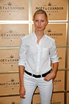 2014 09 07 - KK attends the Moet & Chandon Suite at The 2014 US Open (2014)